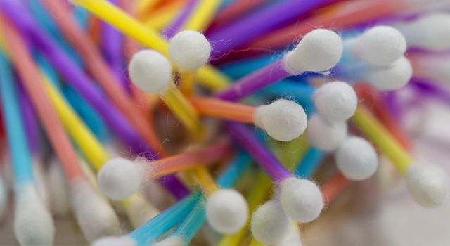 STOP! Don't Put Q-tips'ae in Your Ear | Soundwave Hearing Care Hearing Loss